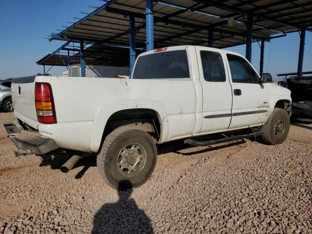 Photo 2 VIN: 1GTHC29173E377059 - GMC SIERRA C25 