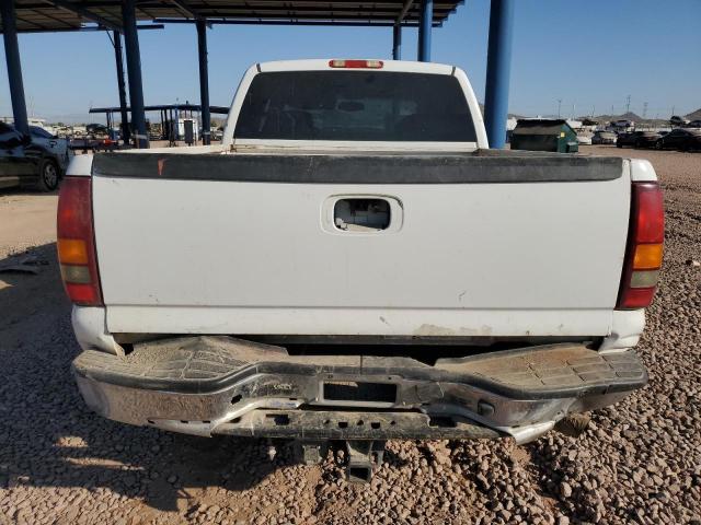 Photo 5 VIN: 1GTHC29173E377059 - GMC SIERRA C25 