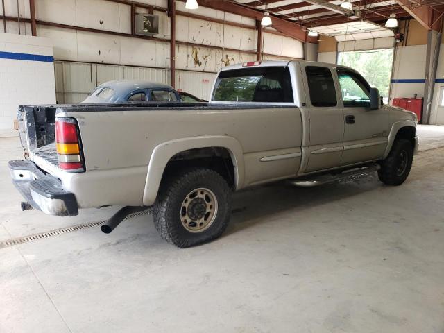 Photo 2 VIN: 1GTHC29244E251364 - GMC SIERRA C25 