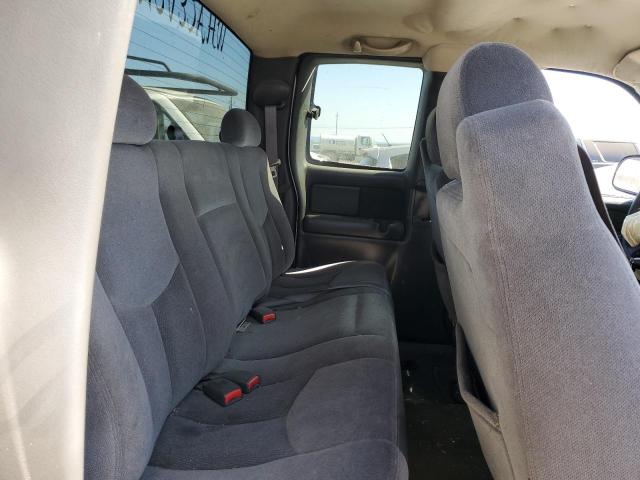 Photo 9 VIN: 1GTHC29G23E135767 - GMC SIERRA 