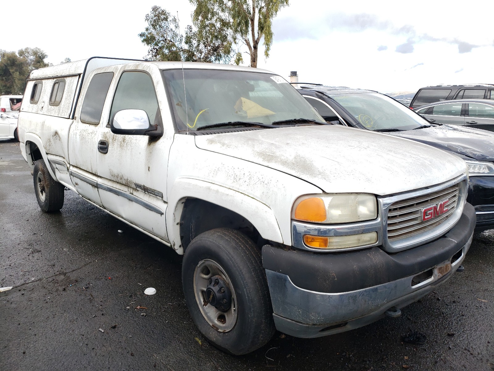 Photo 8 VIN: 1GTHC29GX2E111084 - GMC SIERRA C25 