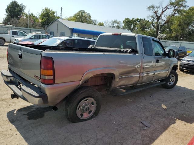 Photo 2 VIN: 1GTHC29U11E344369 - GMC SIERRA C25 