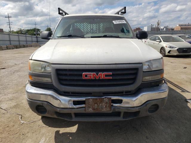 Photo 4 VIN: 1GTHC29U24E240378 - GMC SIERRA C25 