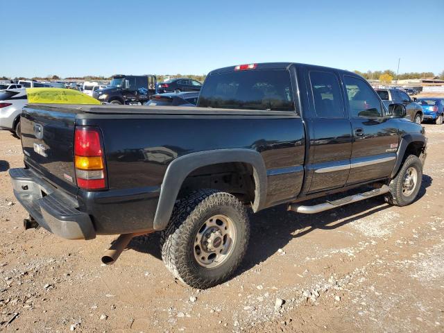 Photo 2 VIN: 1GTHC29U24E303110 - GMC SIERRA C25 