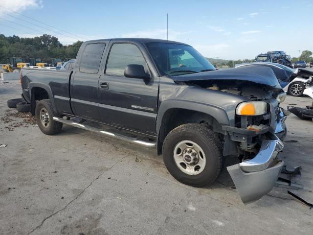 Photo 3 VIN: 1GTHC29U75E266489 - GMC SIERRA C25 