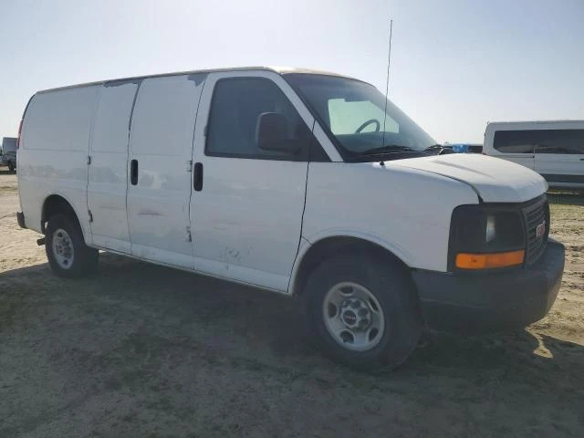 Photo 3 VIN: 1GTHG35V971120100 - GMC SAVANA G35 