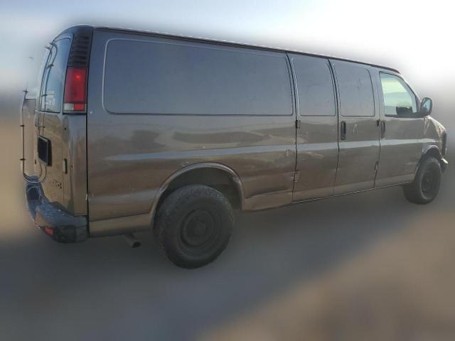 Photo 2 VIN: 1GTHG39R521156470 - GMC SAVANA 