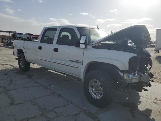 Photo 3 VIN: 1GTHK23113F124843 - GMC SIERRA 