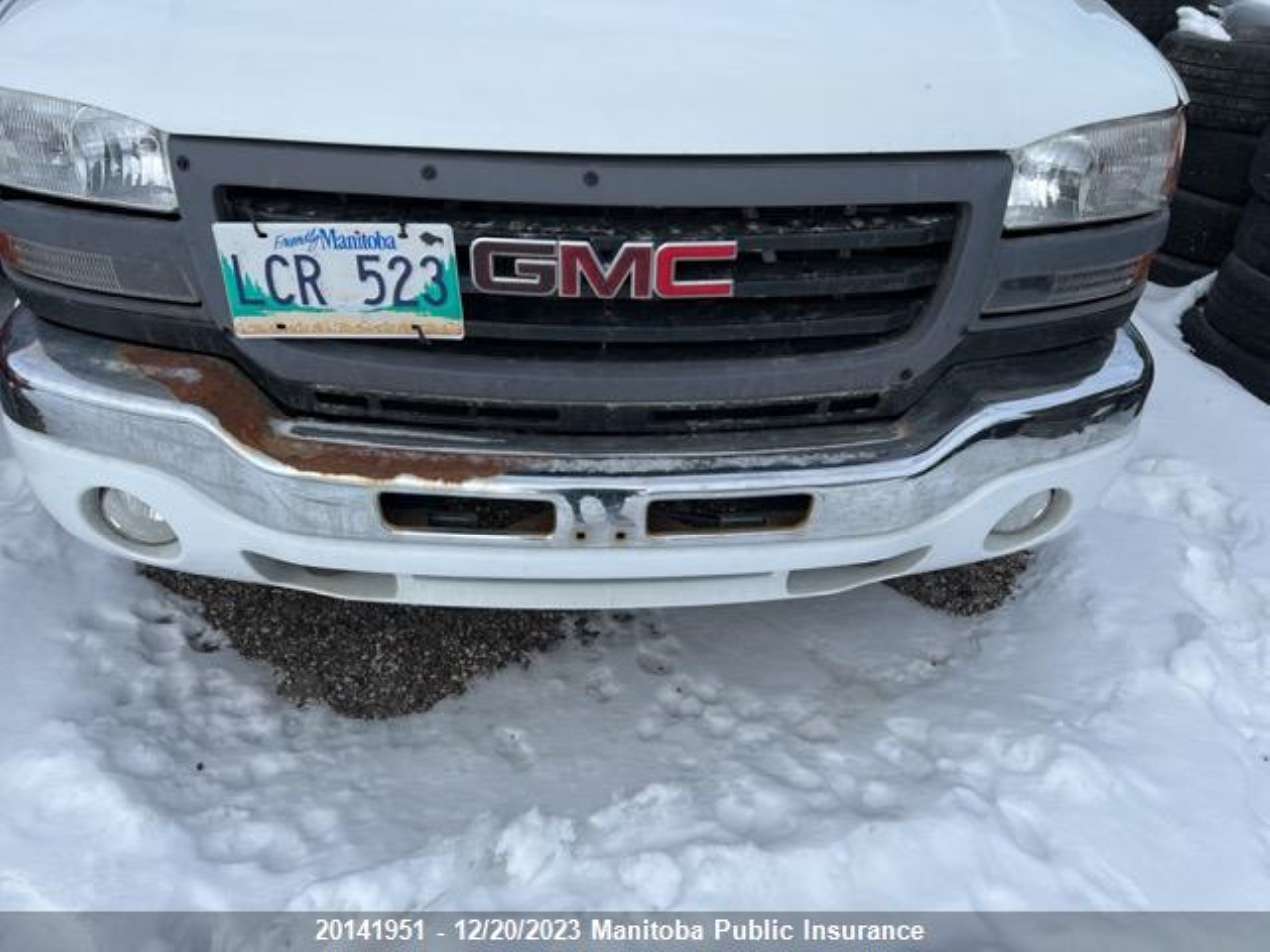 Photo 9 VIN: 1GTHK23123F144387 - GMC SIERRA 