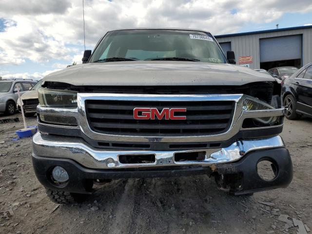 Photo 4 VIN: 1GTHK23123F153171 - GMC SIERRA K25 