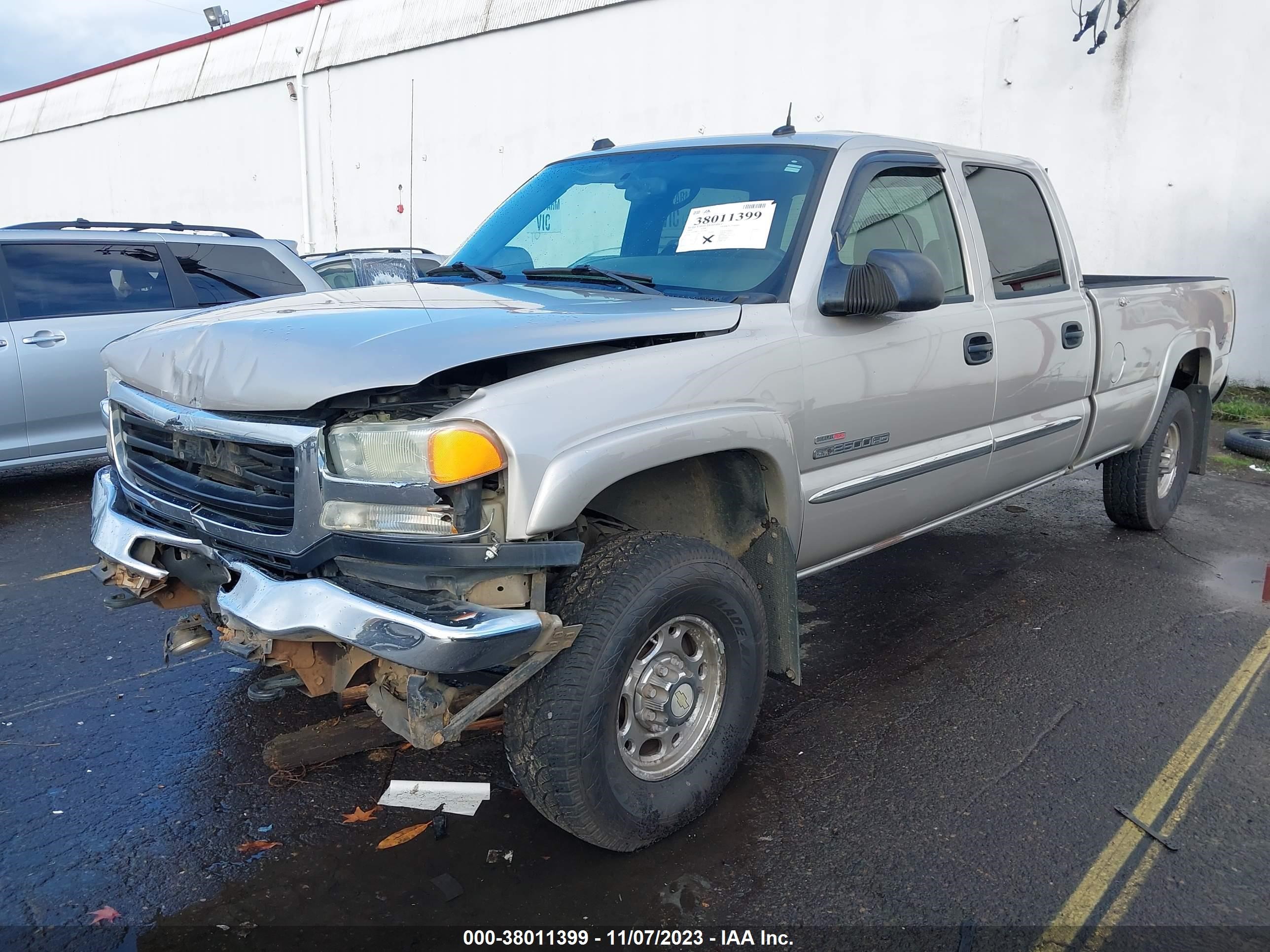 Photo 1 VIN: 1GTHK23124F136615 - GMC SIERRA 