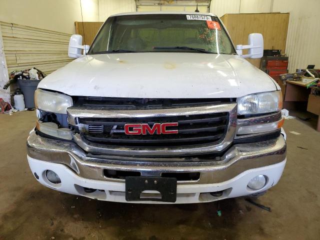 Photo 4 VIN: 1GTHK23154F128198 - GMC SIERRA 