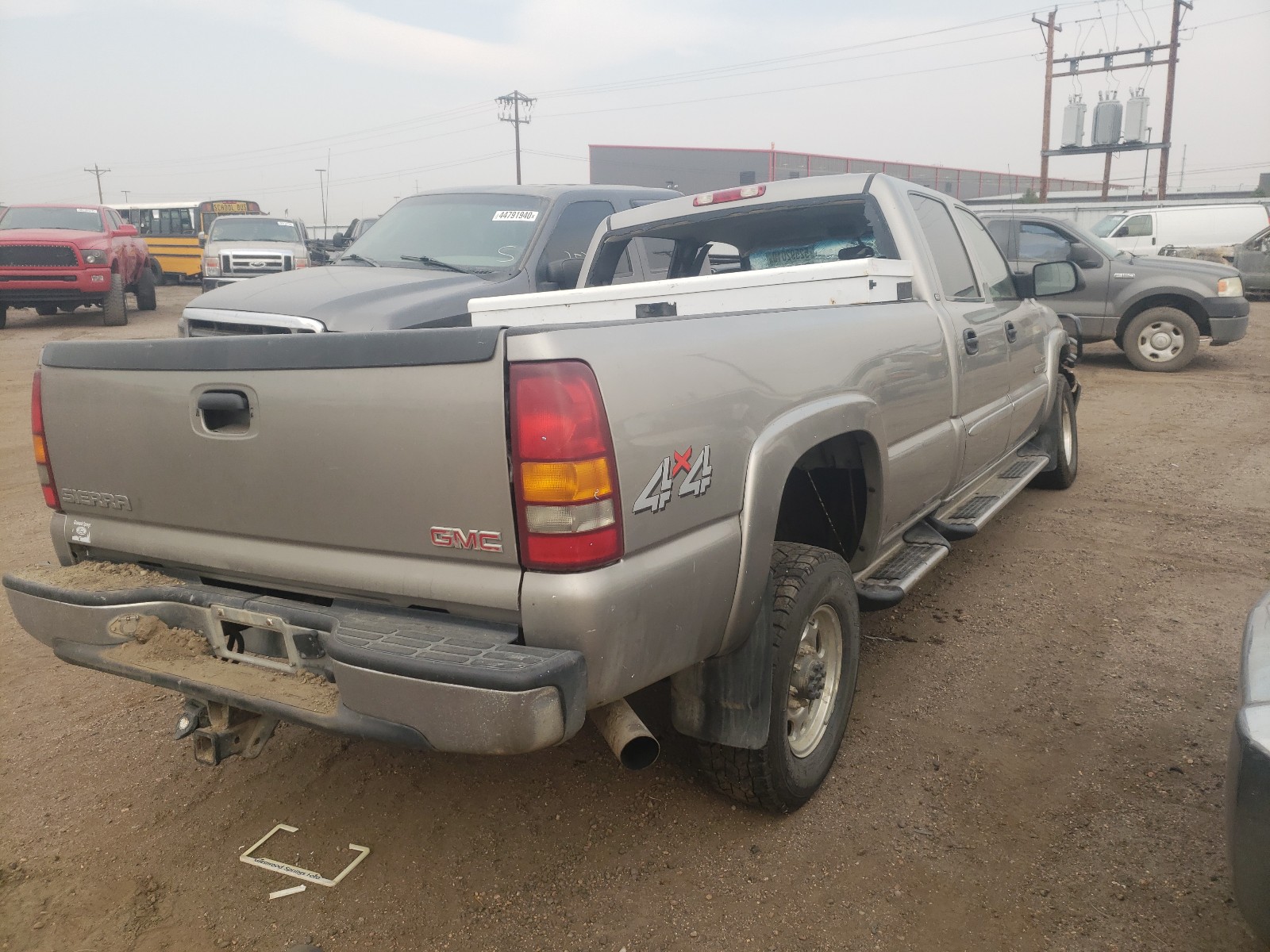 Photo 3 VIN: 1GTHK23163F164626 - GMC SIERRA K25 