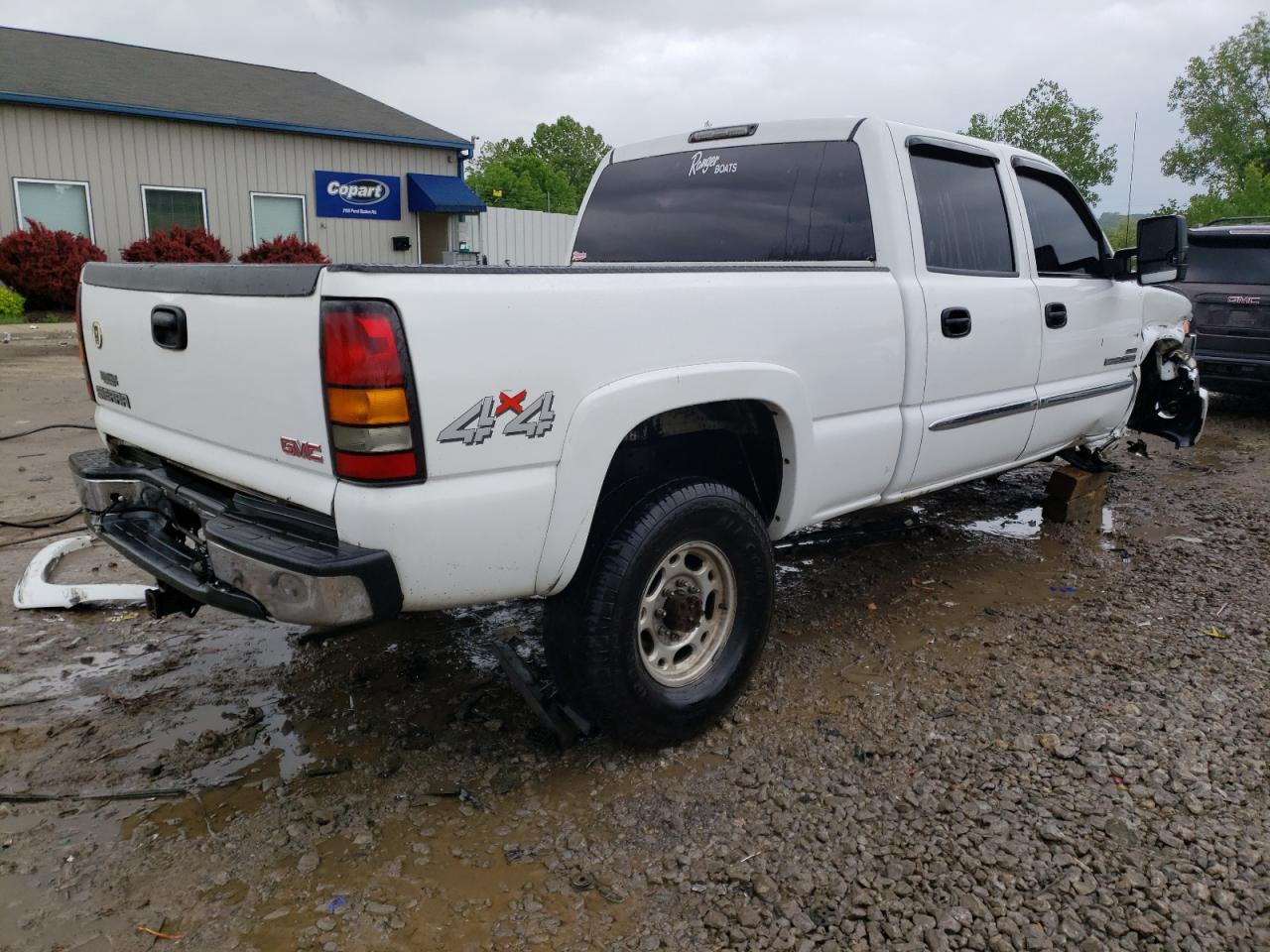 Photo 2 VIN: 1GTHK23184F121276 - GMC SIERRA 