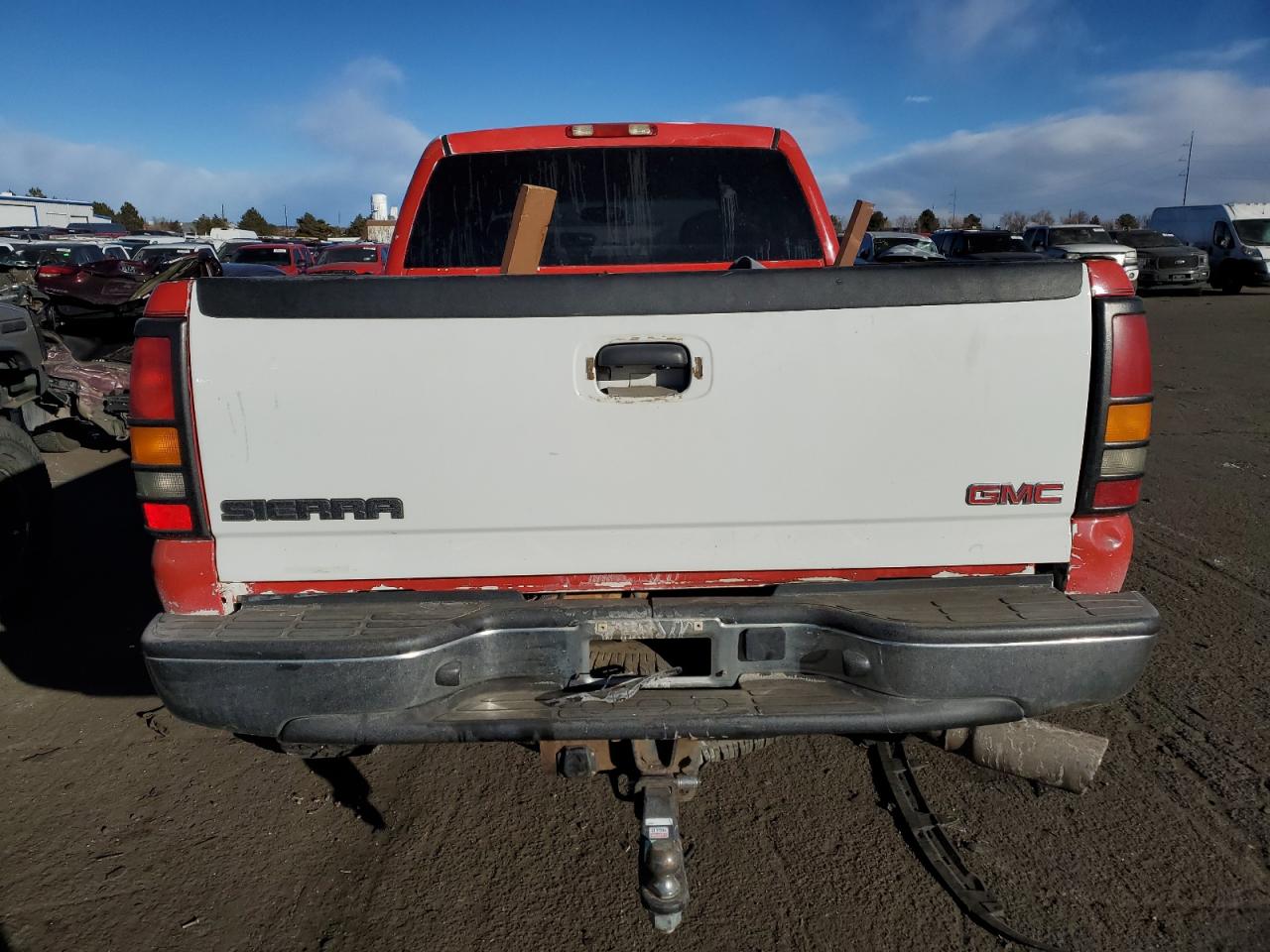 Photo 5 VIN: 1GTHK23194F107001 - GMC SIERRA 