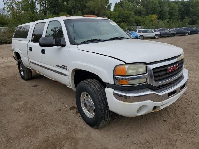 Photo 3 VIN: 1GTHK231X3F254393 - GMC SIERRA K25 