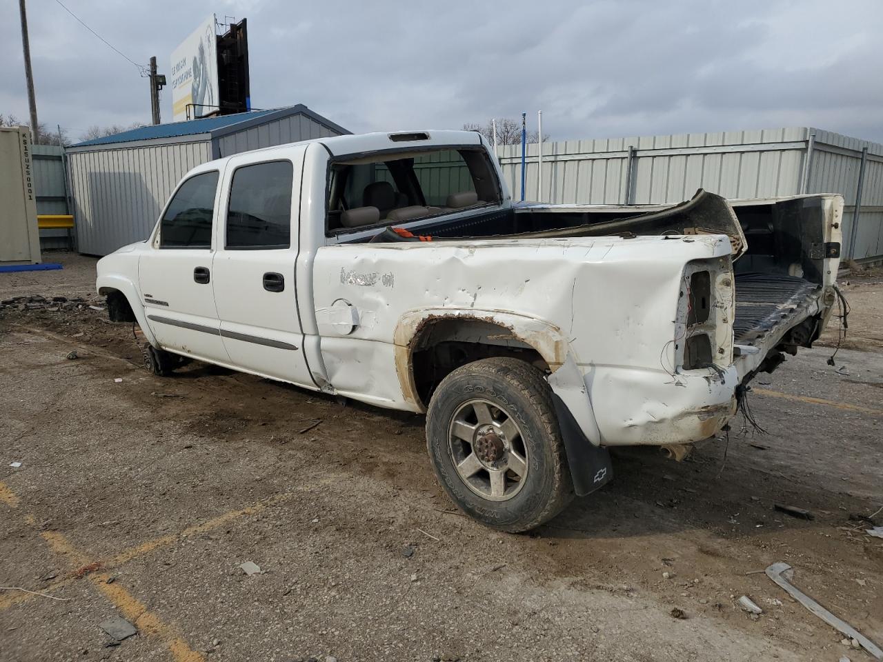 Photo 1 VIN: 1GTHK23225F800874 - GMC SIERRA 