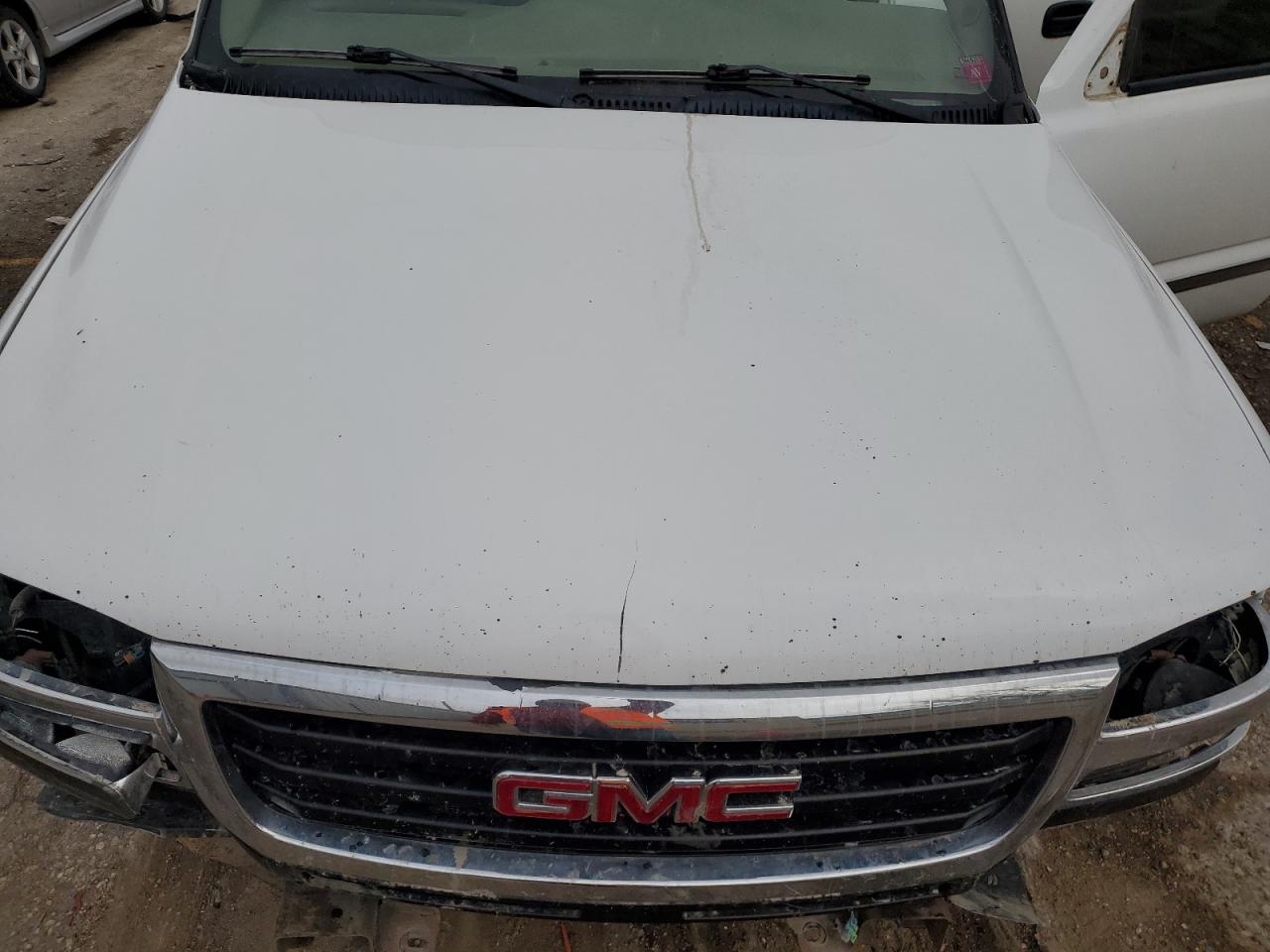 Photo 10 VIN: 1GTHK23225F800874 - GMC SIERRA 