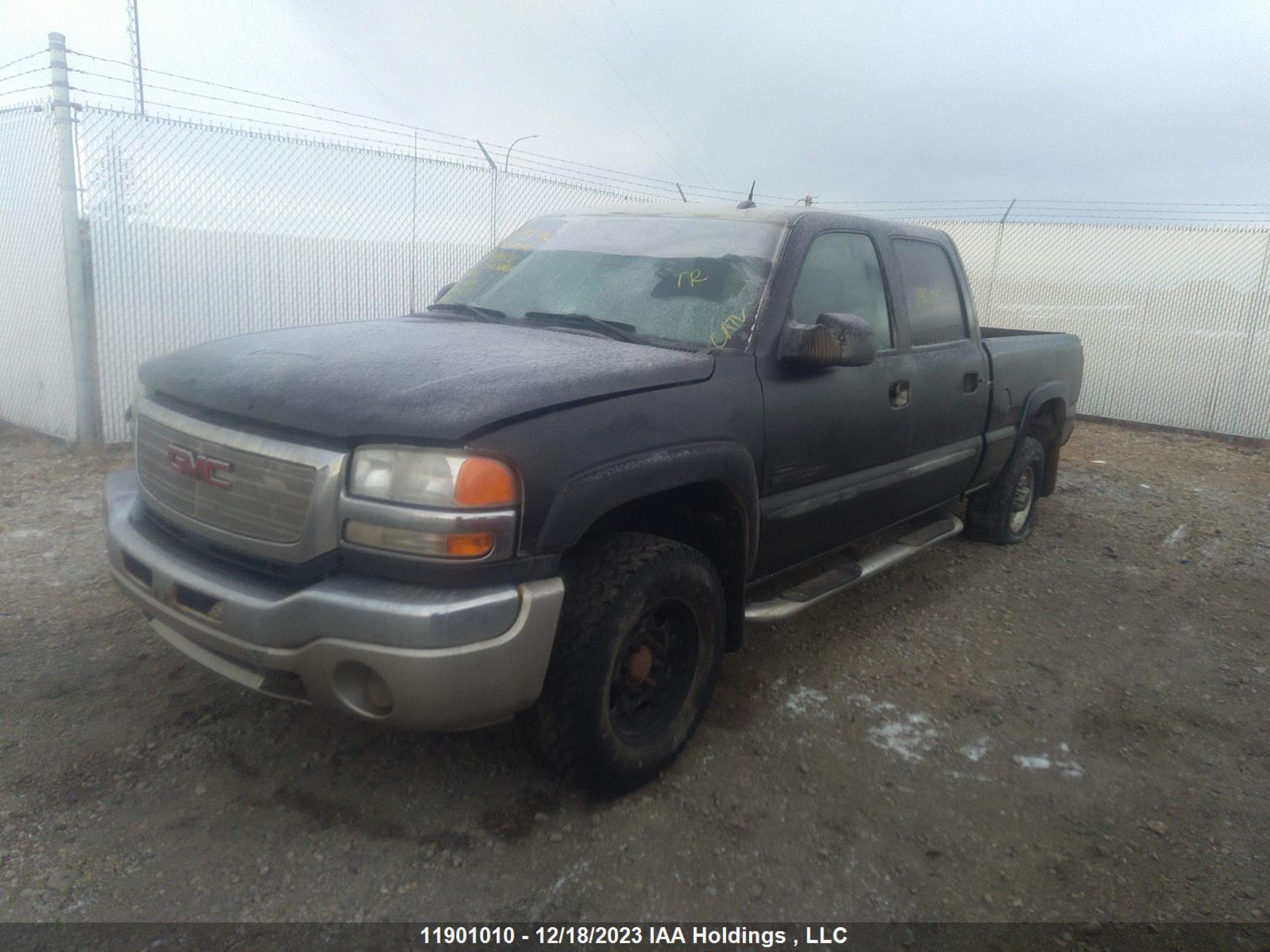 Photo 1 VIN: 1GTHK23255F849602 - GMC SIERRA 