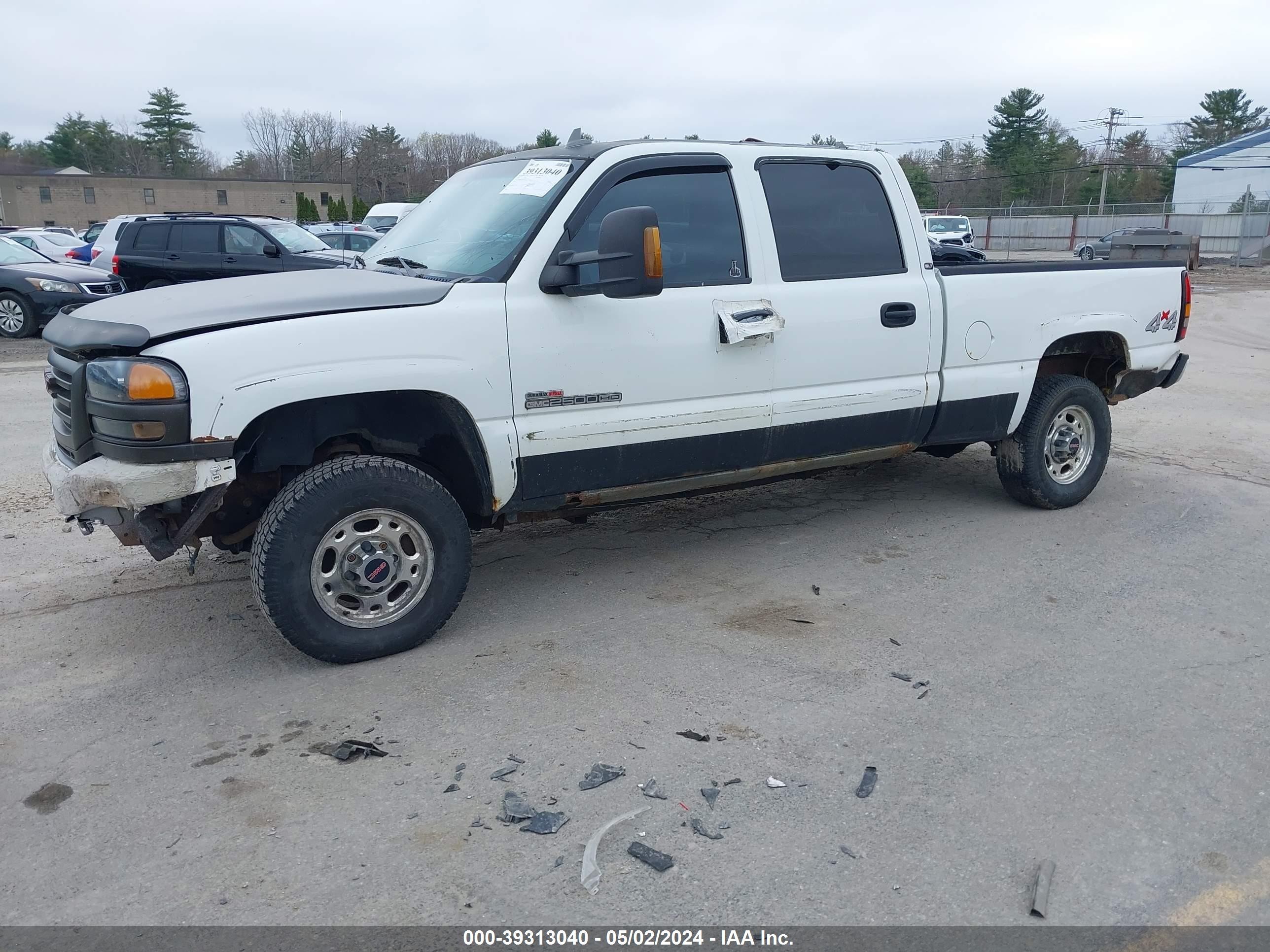 Photo 1 VIN: 1GTHK23256F124762 - GMC SIERRA 