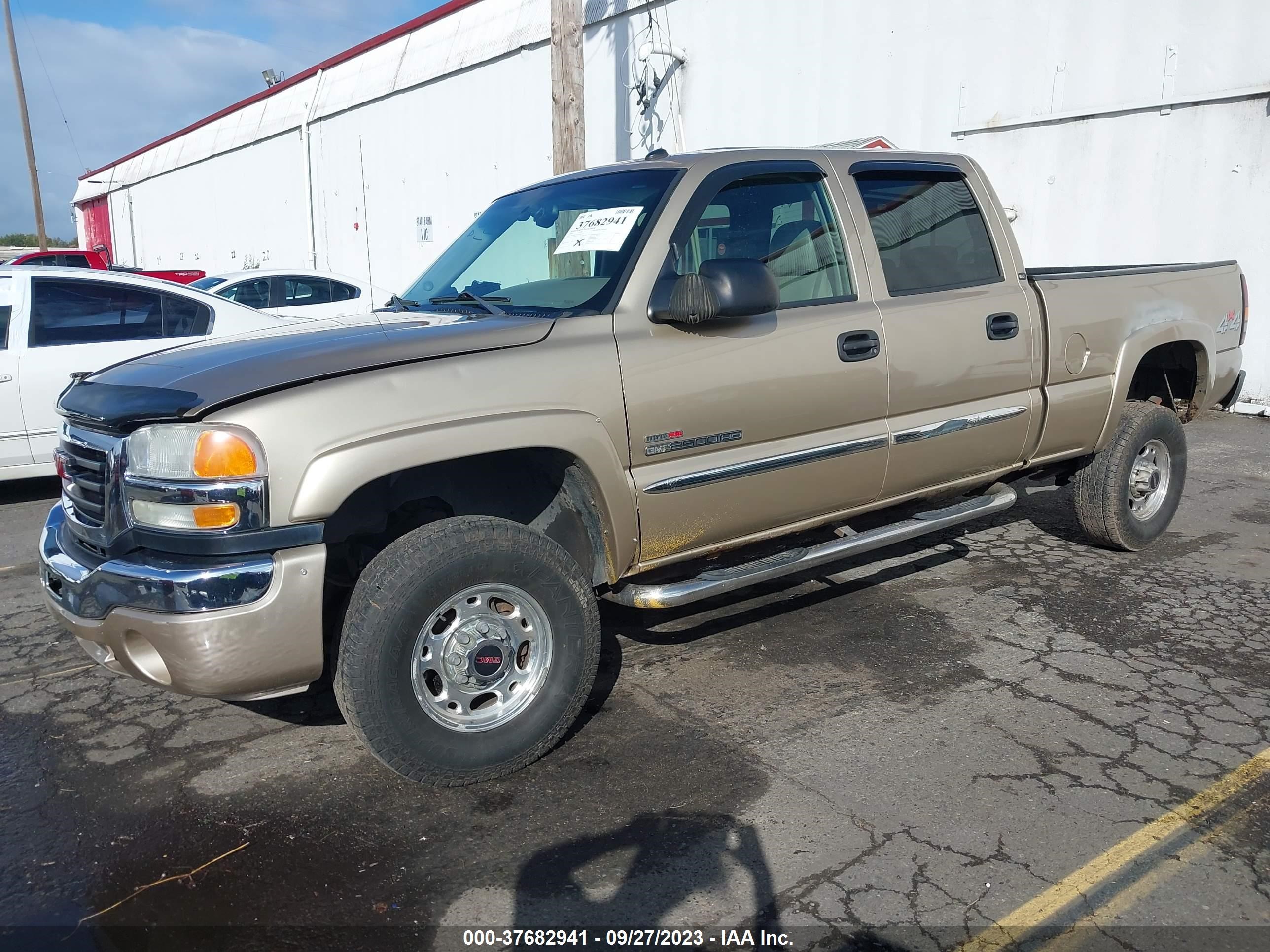 Photo 1 VIN: 1GTHK23265F844229 - GMC SIERRA 