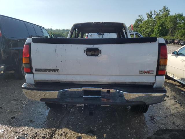 Photo 5 VIN: 1GTHK23285F842322 - GMC SIERRA 