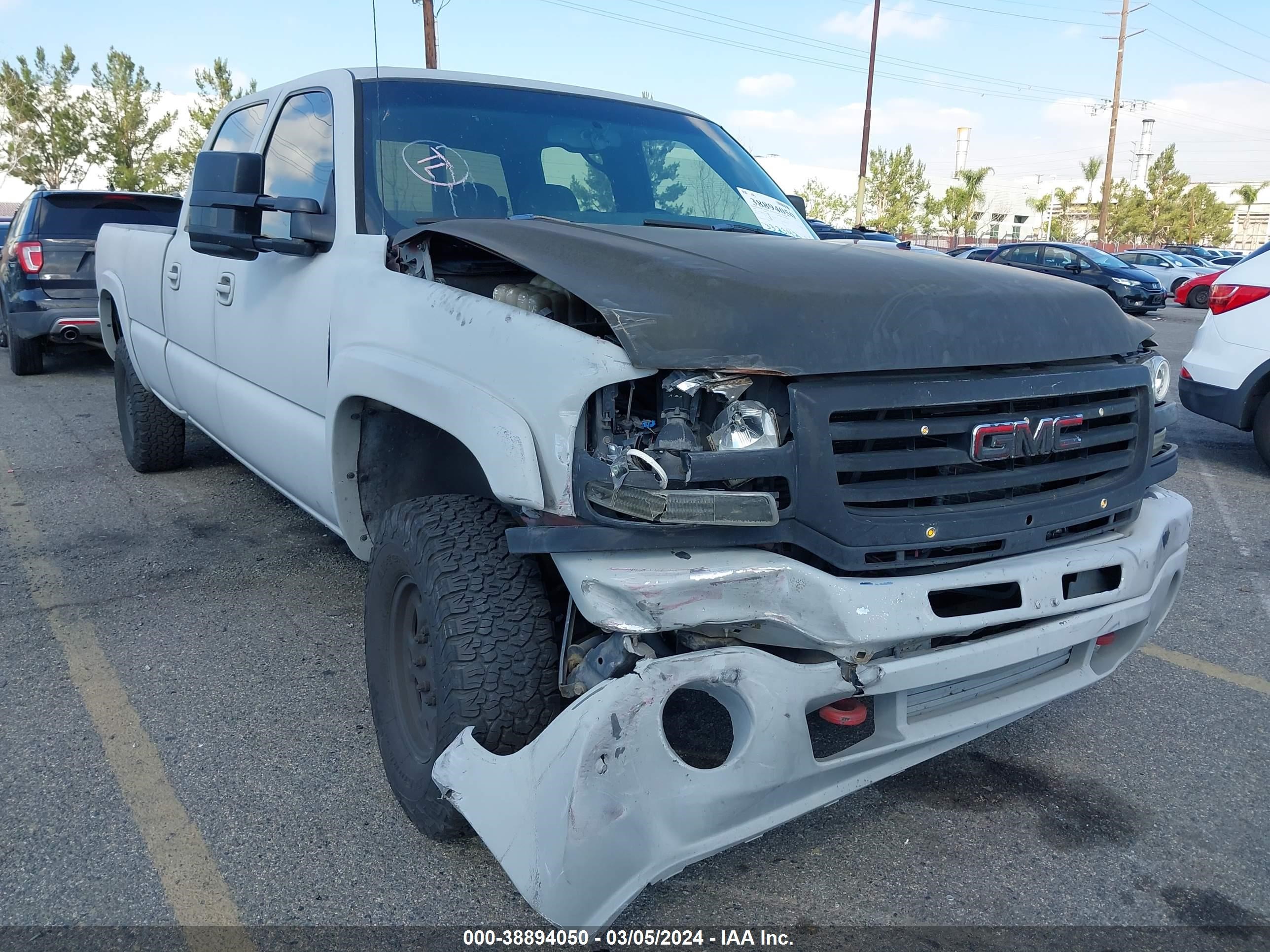 Photo 6 VIN: 1GTHK23285F888474 - GMC SIERRA 