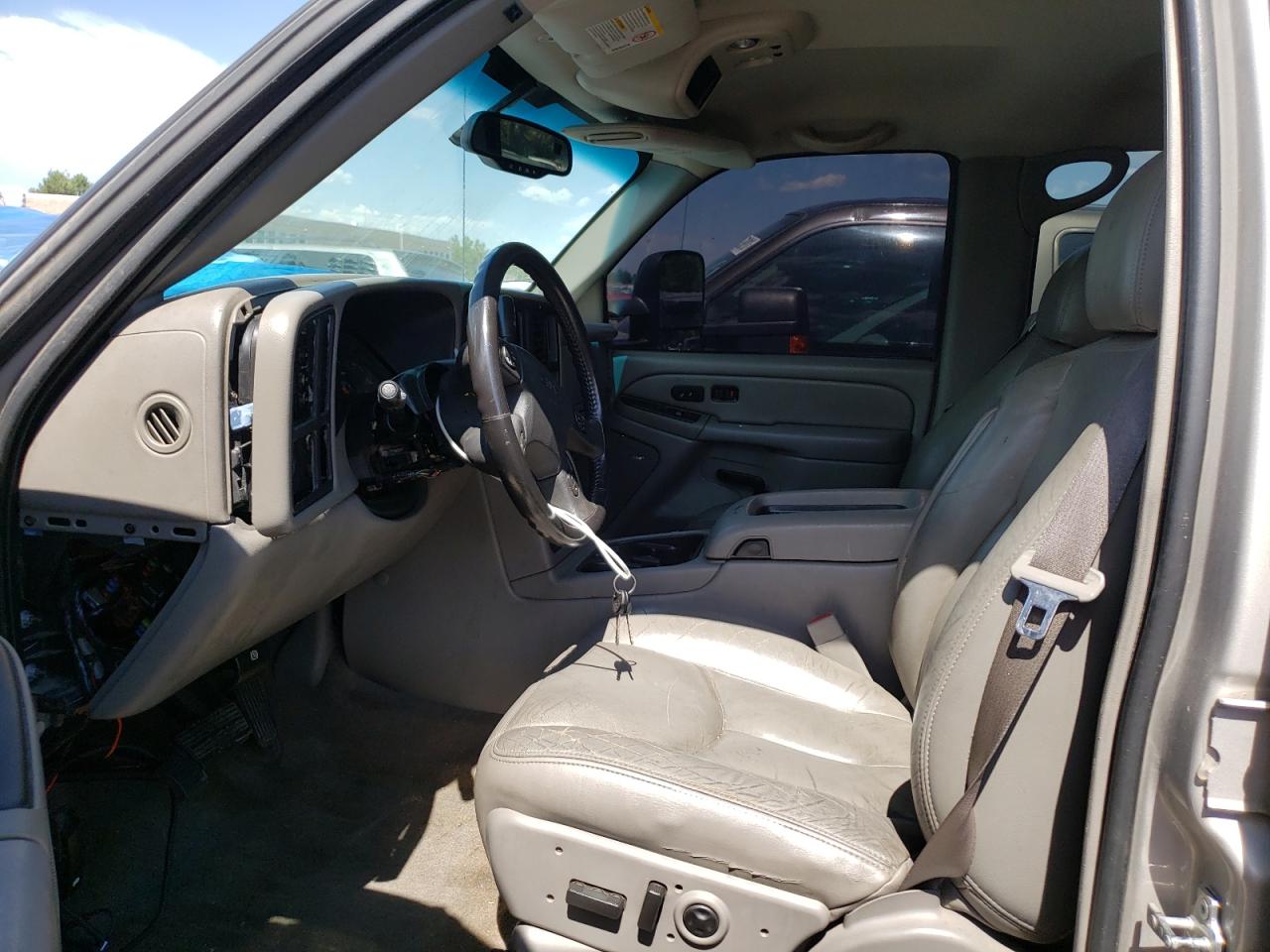 Photo 6 VIN: 1GTHK23285F964761 - GMC SIERRA 