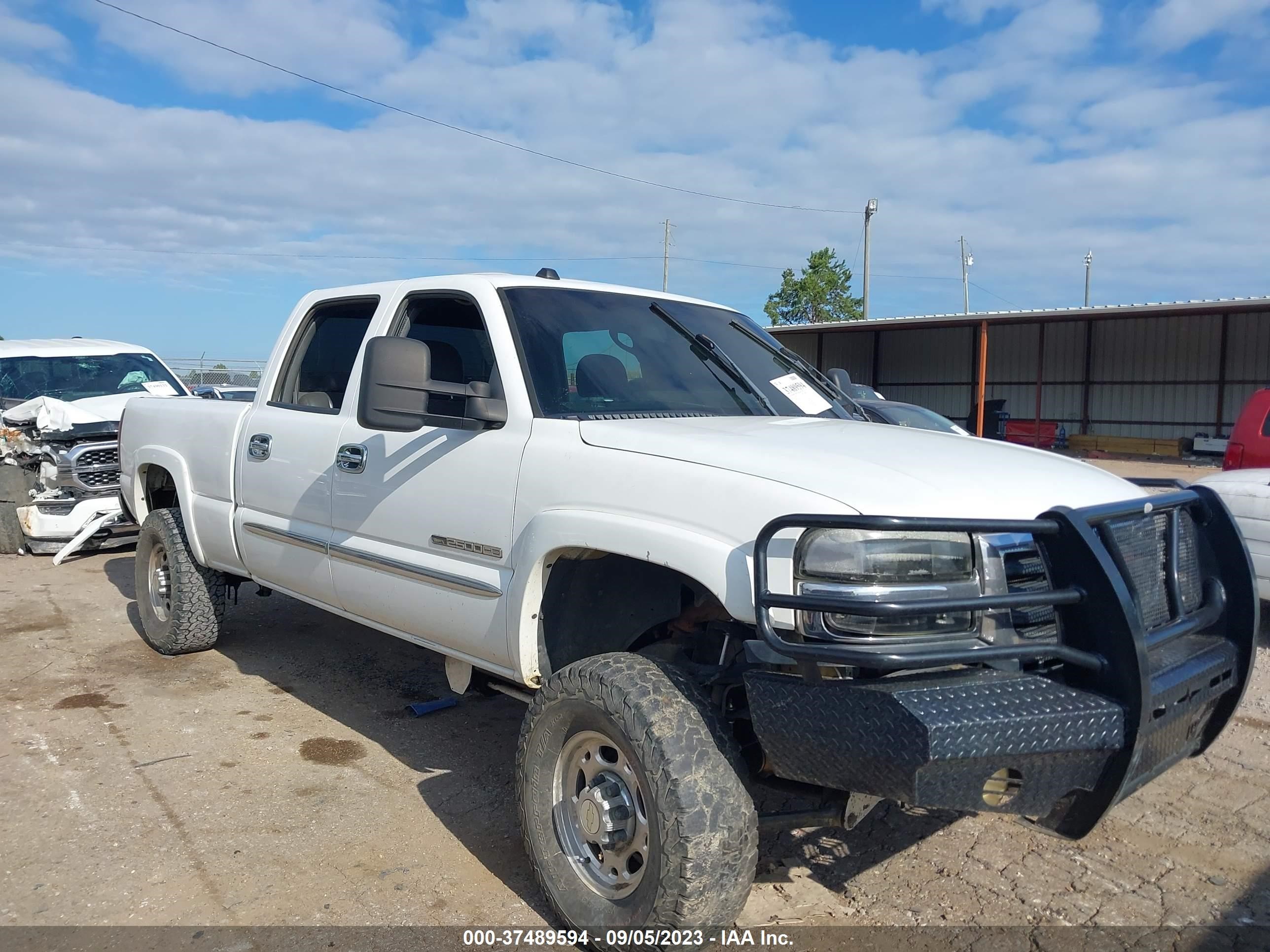 Photo 0 VIN: 1GTHK23295F879427 - GMC SIERRA 