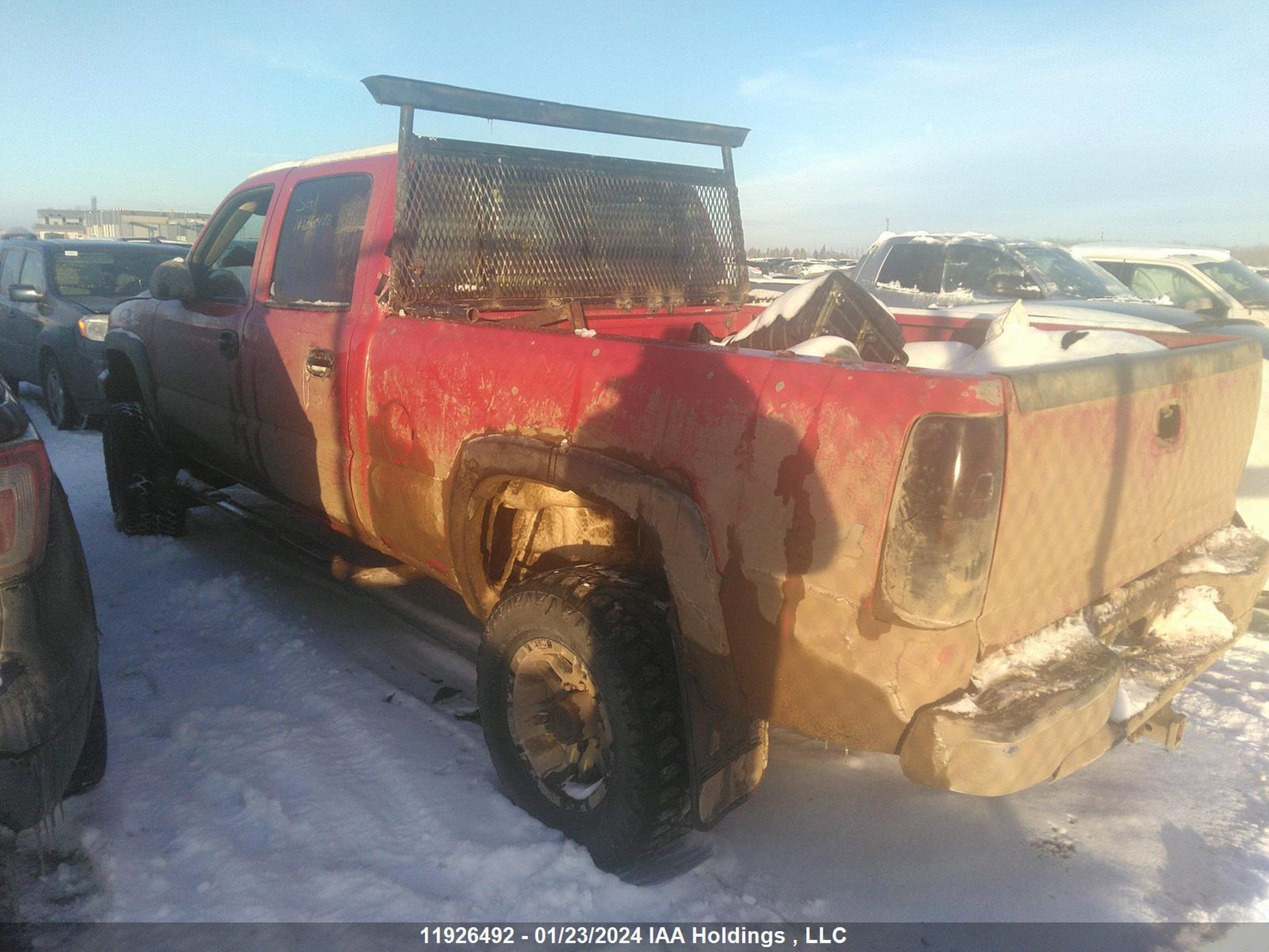 Photo 2 VIN: 1GTHK232X5F805014 - GMC SIERRA 