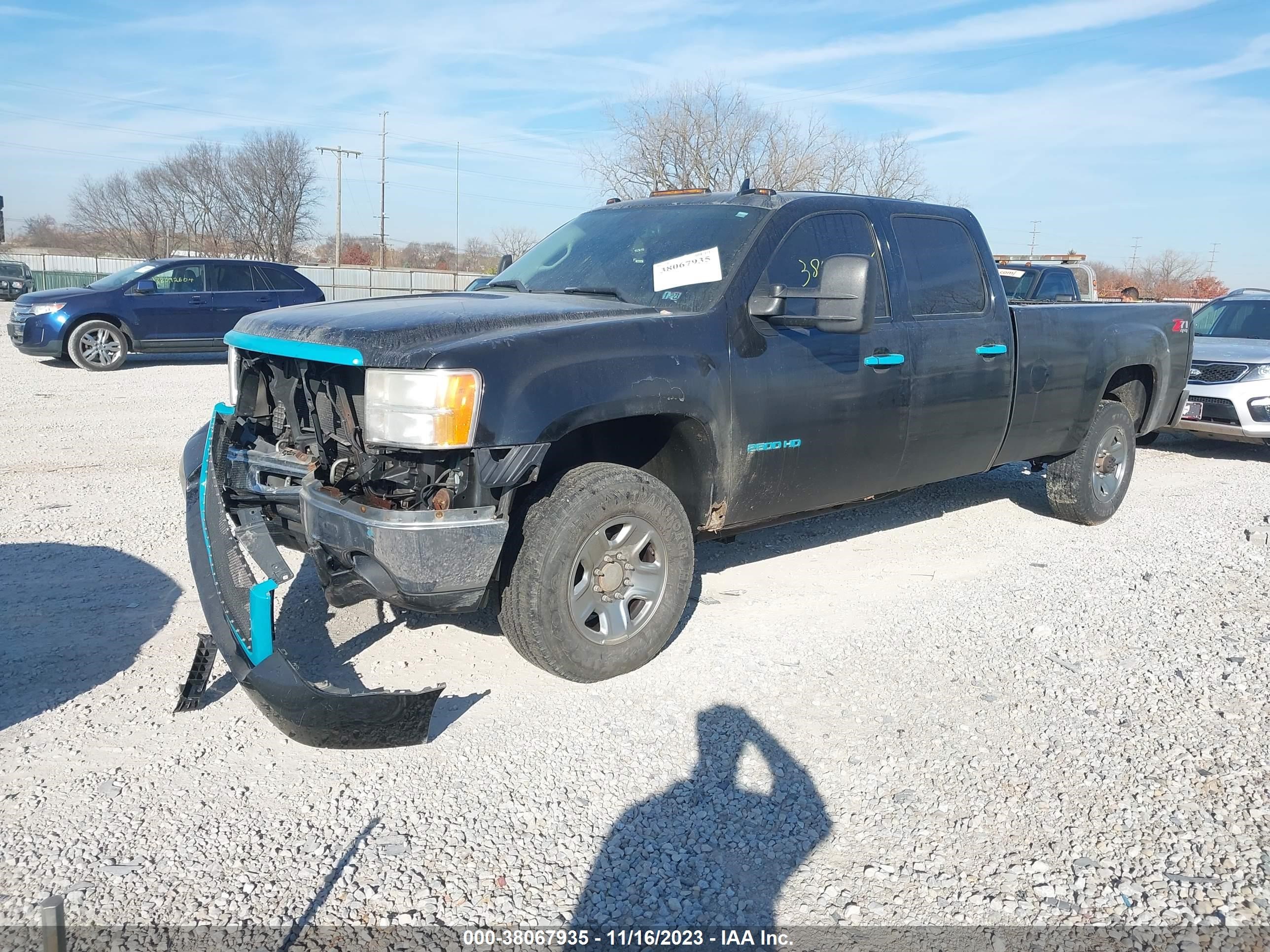 Photo 1 VIN: 1GTHK23618F153875 - GMC SIERRA 