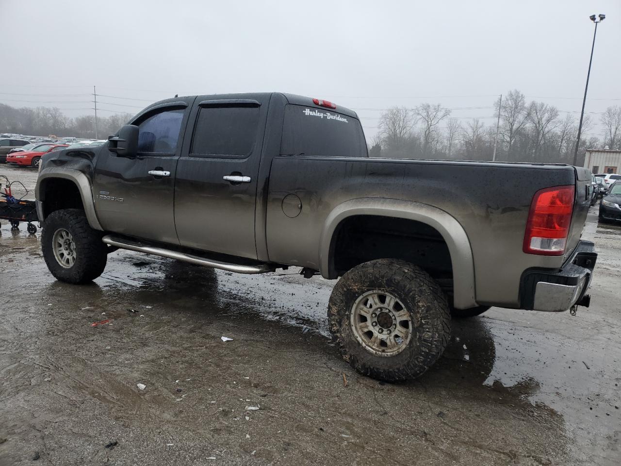 Photo 1 VIN: 1GTHK23618F156176 - GMC SIERRA 