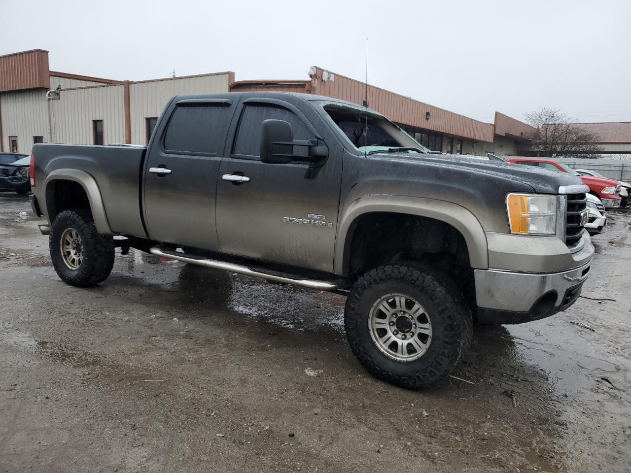 Photo 3 VIN: 1GTHK23618F156176 - GMC SIERRA 