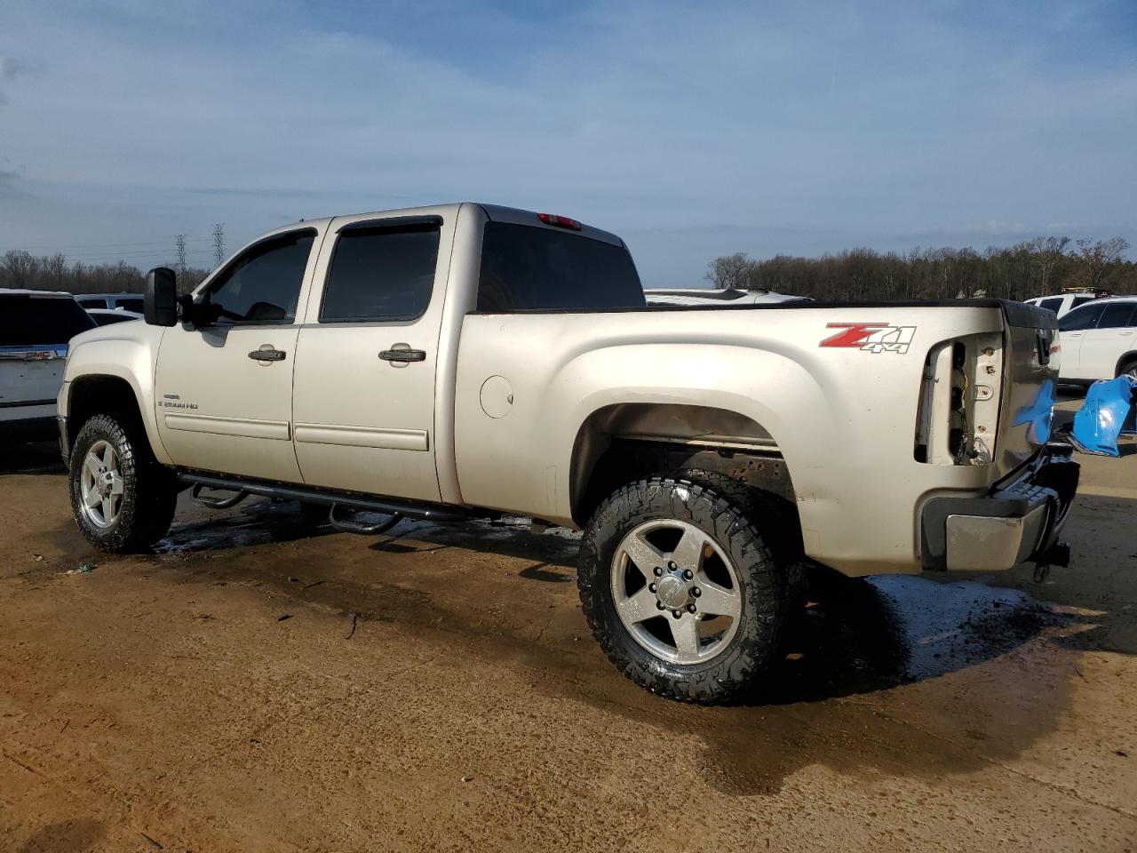 Photo 1 VIN: 1GTHK23638F106511 - GMC SIERRA 