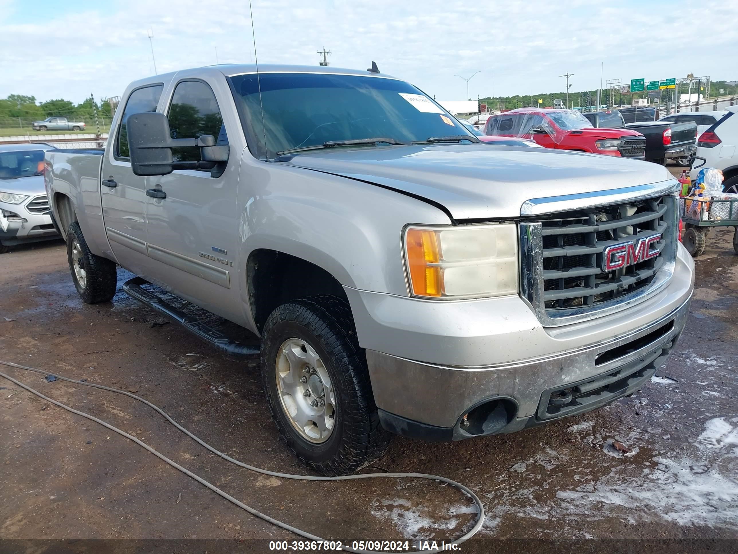 Photo 0 VIN: 1GTHK23658F227752 - GMC SIERRA 