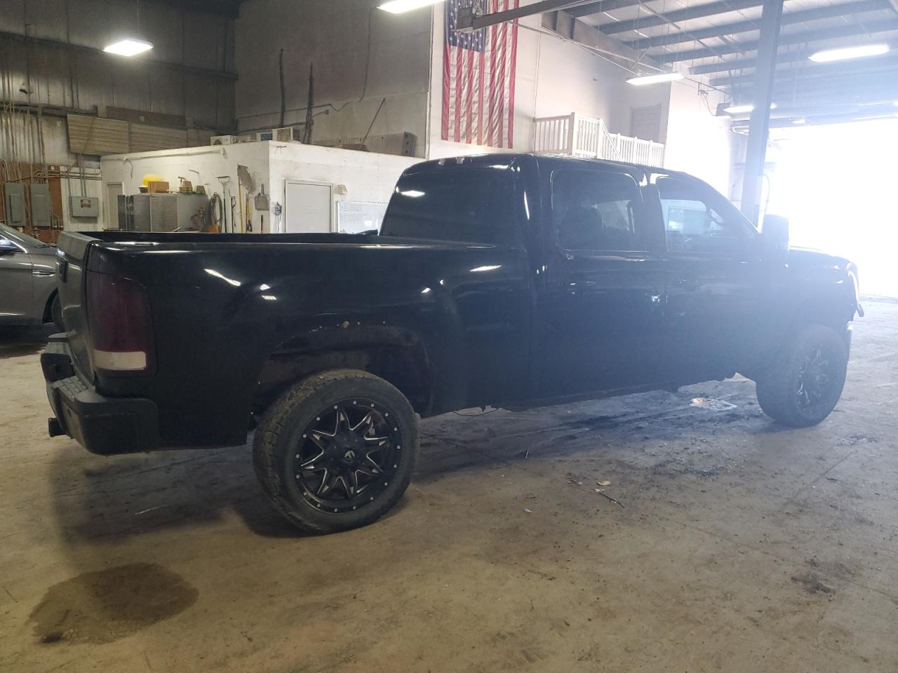 Photo 2 VIN: 1GTHK23677F533334 - GMC SIERRA 