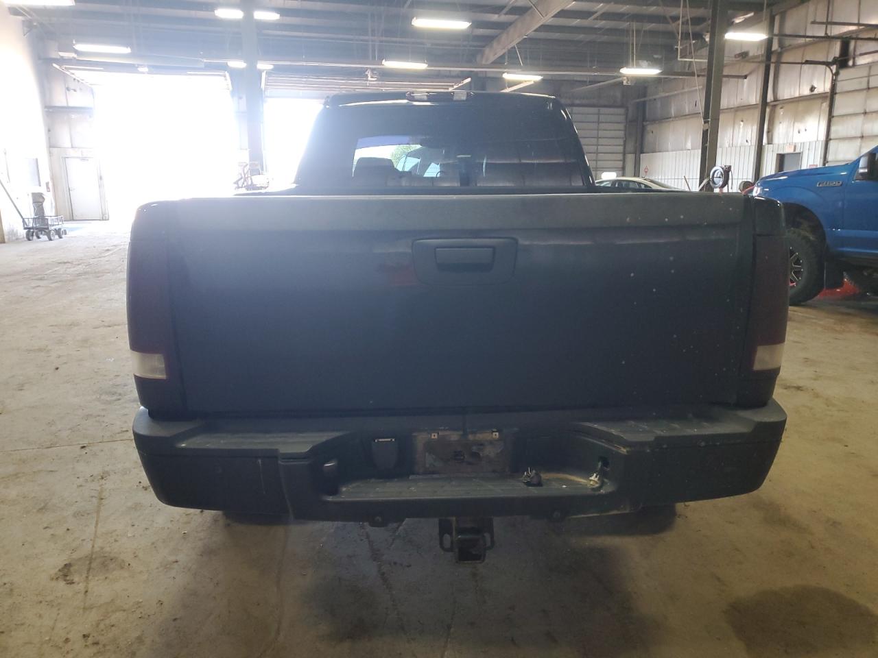 Photo 5 VIN: 1GTHK23677F533334 - GMC SIERRA 