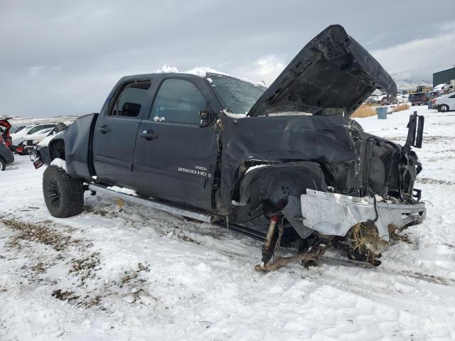 Photo 3 VIN: 1GTHK23688F103295 - GMC SIERRA 