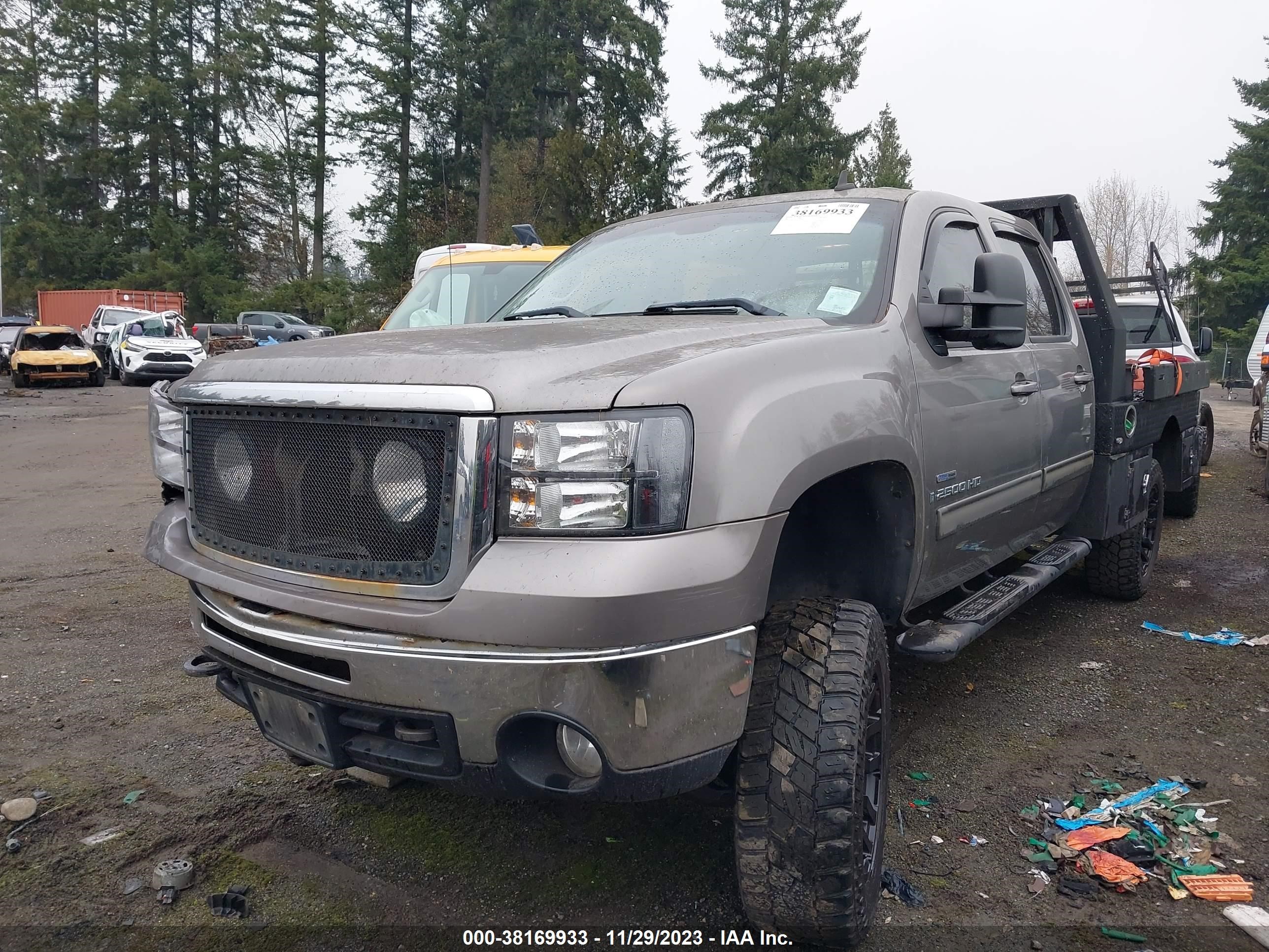 Photo 1 VIN: 1GTHK23697F529186 - GMC SIERRA 