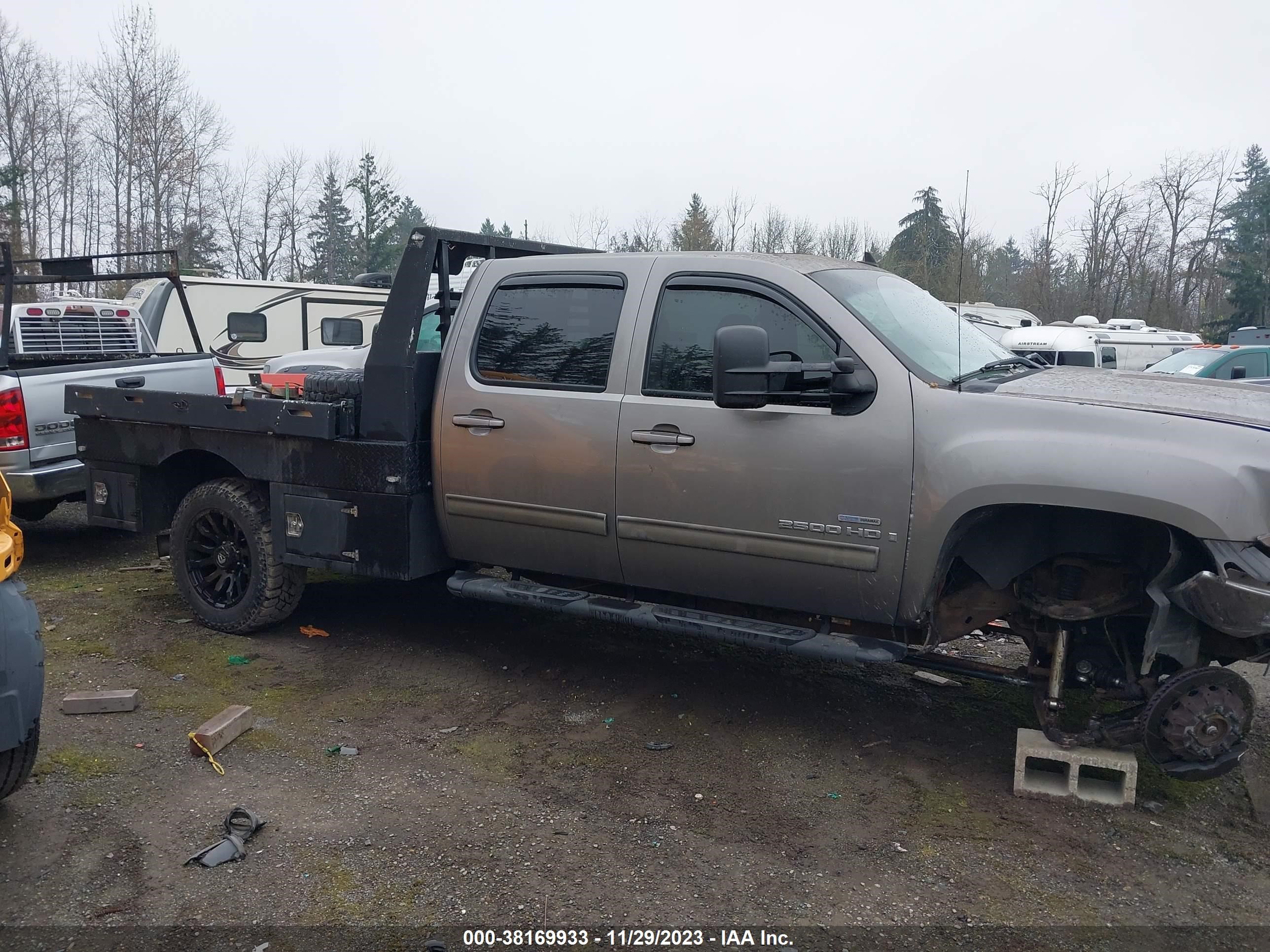 Photo 12 VIN: 1GTHK23697F529186 - GMC SIERRA 