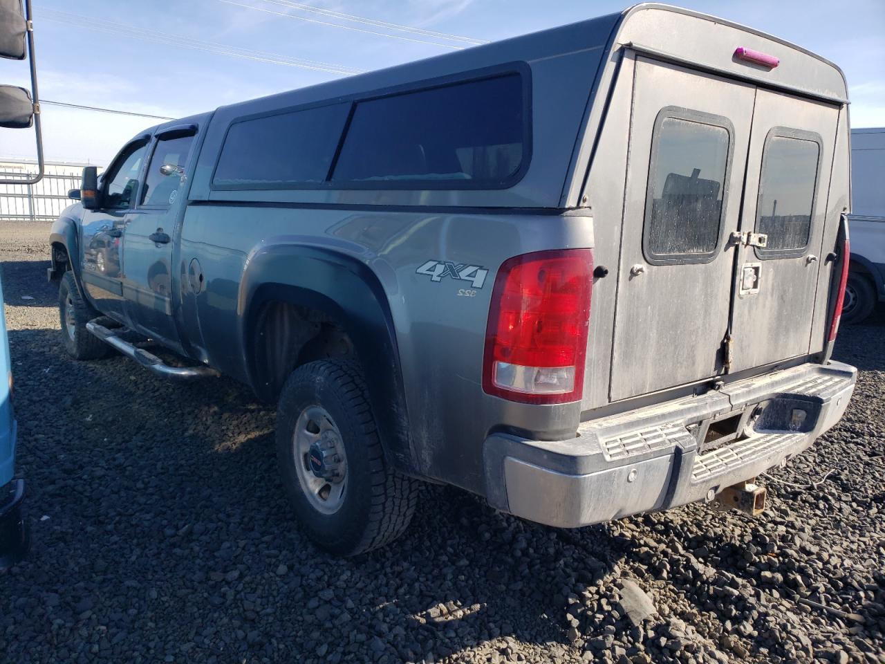 Photo 1 VIN: 1GTHK23697F542956 - GMC SIERRA 