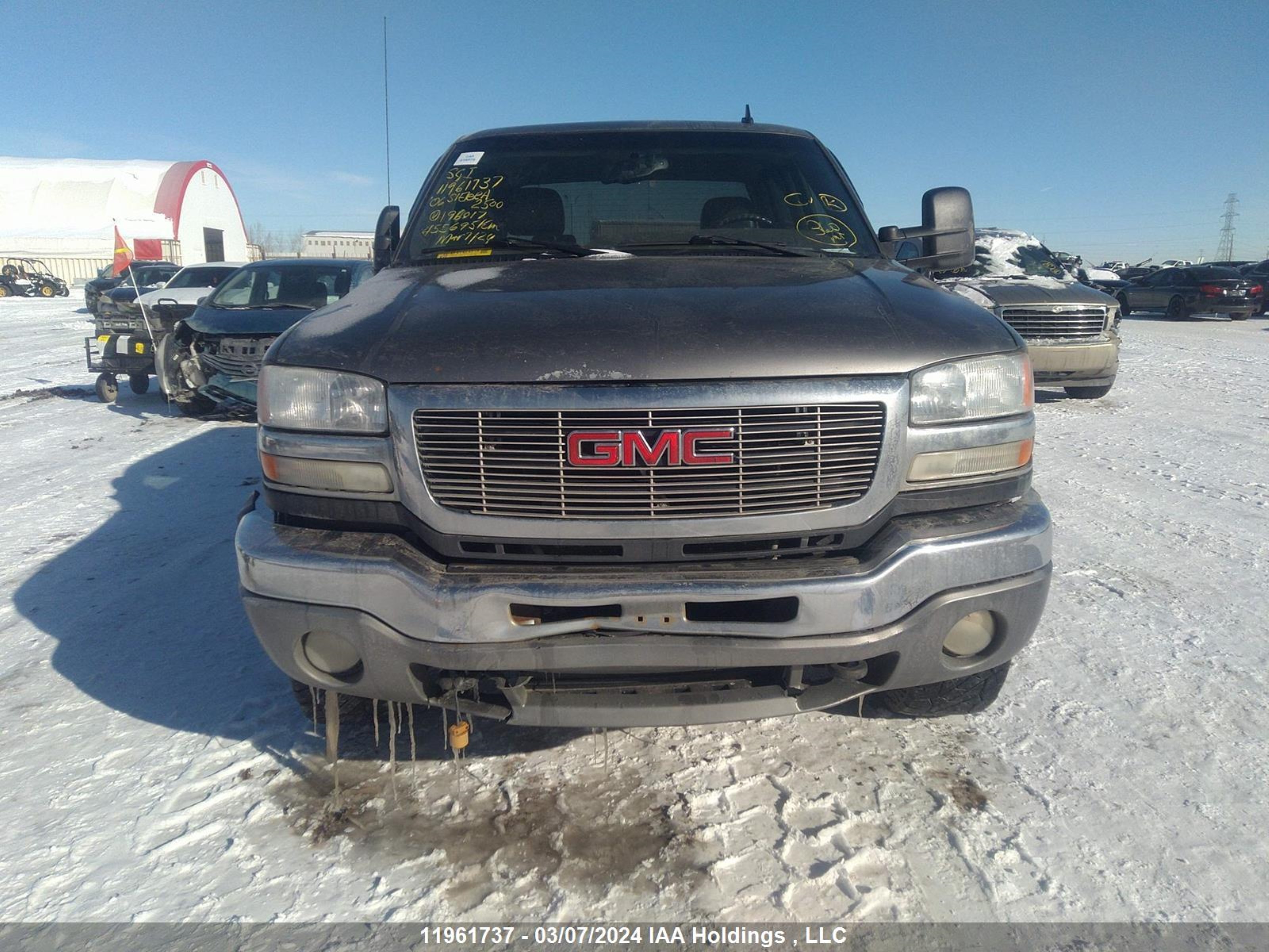 Photo 11 VIN: 1GTHK23D06F196017 - GMC SIERRA 