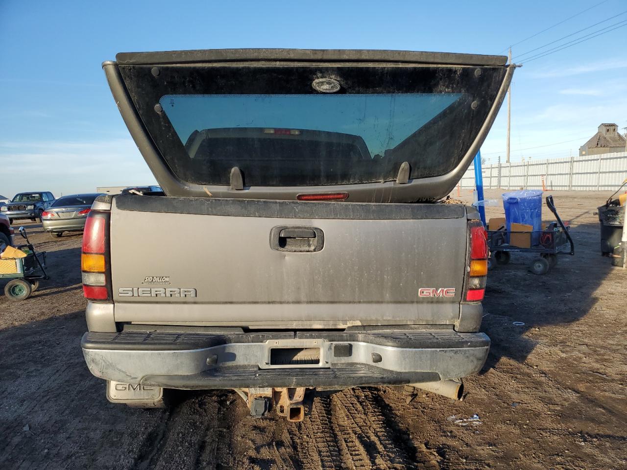 Photo 5 VIN: 1GTHK23D16F158411 - GMC SIERRA 