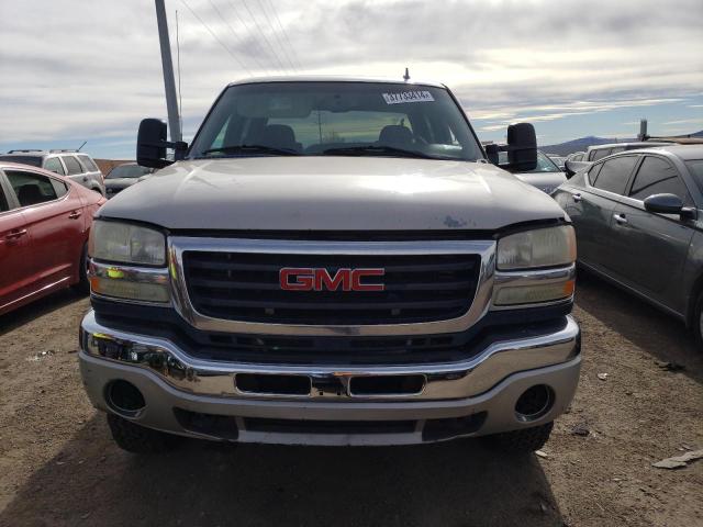 Photo 4 VIN: 1GTHK23D16F239585 - GMC SIERRA 