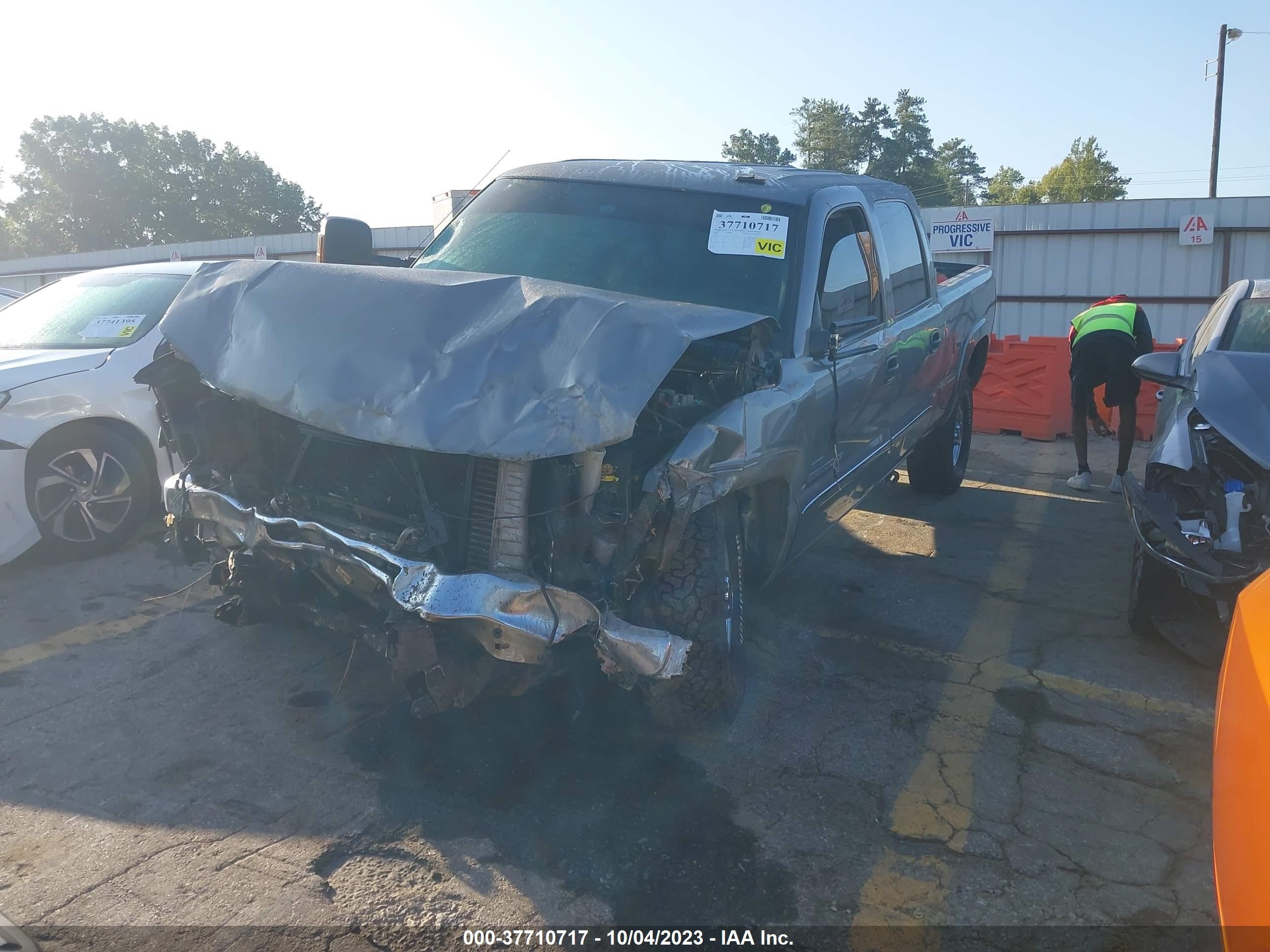 Photo 1 VIN: 1GTHK23D17F134658 - GMC SIERRA 