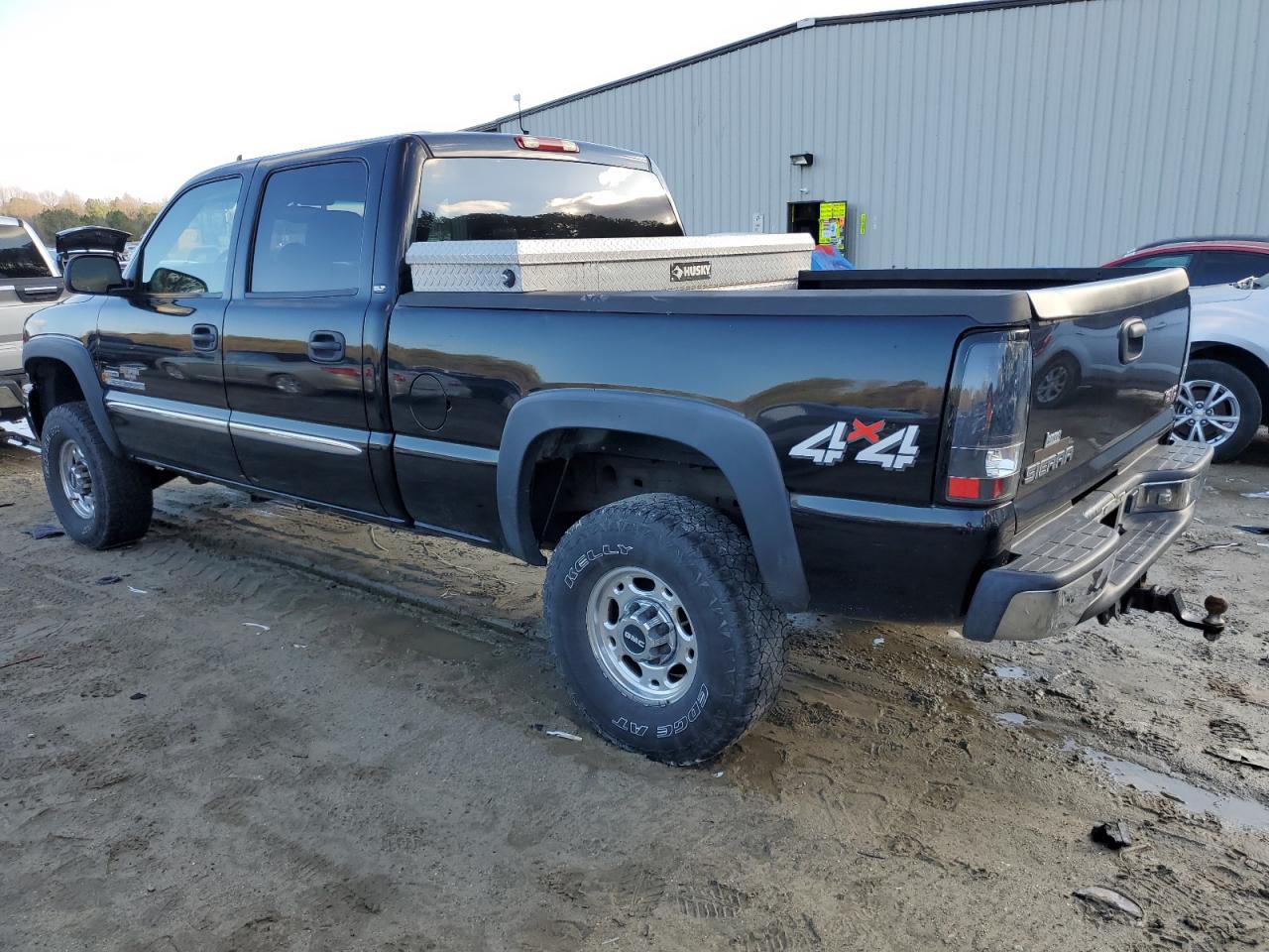 Photo 1 VIN: 1GTHK23D26F233441 - GMC SIERRA 