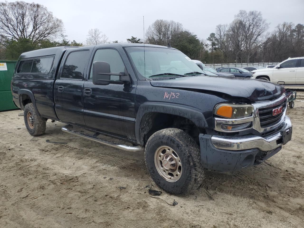 Photo 3 VIN: 1GTHK23D46F203793 - GMC SIERRA 