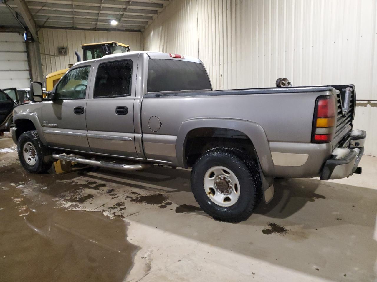 Photo 1 VIN: 1GTHK23D46F232260 - GMC SIERRA 