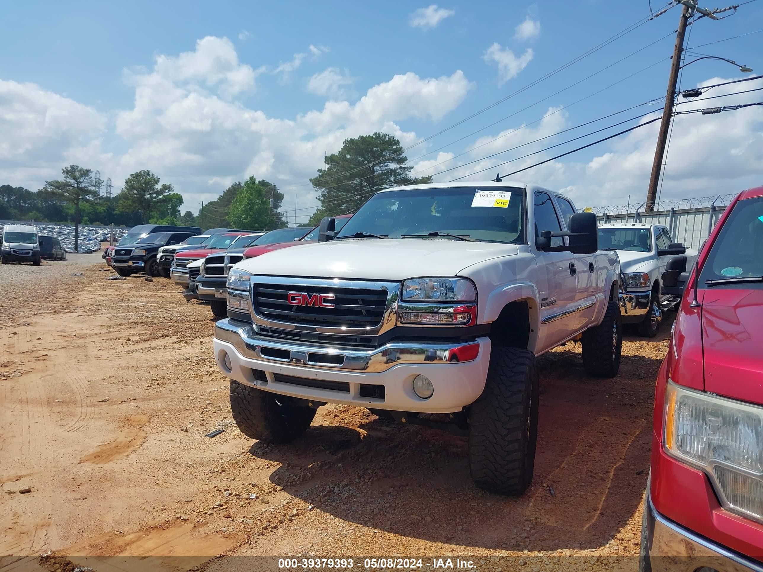 Photo 1 VIN: 1GTHK23D57F165086 - GMC SIERRA 