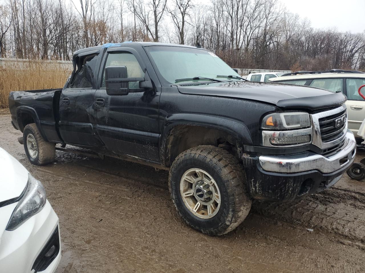 Photo 3 VIN: 1GTHK23D76F200516 - GMC SIERRA 